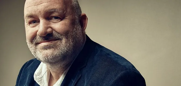 不少 IT 公司都設有科學家，例如 AWS 的 CTO Werner Vogels 過去就擔任過相關職位